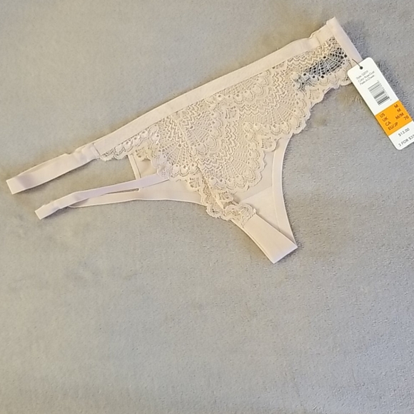 3/$25 Sam Edelman Peek a Cheek Panty in Rose Dust - Picture 2 of 7